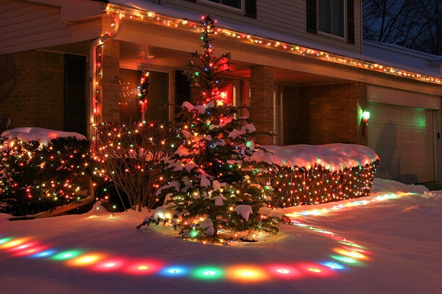 Безопасность и нормы при новогоднем оформлении зданий - статья RULED